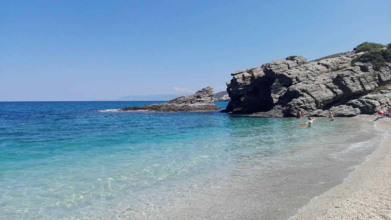 Moka Evia Island Hotel Ahladerí Kültér fotó